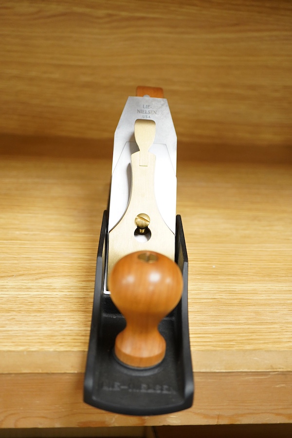 A Lie-Nielsen Toolworks No.5 jack plane